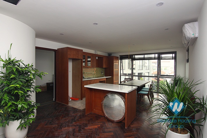 A charming 4 bedrooms apartment for rent in Tay Ho